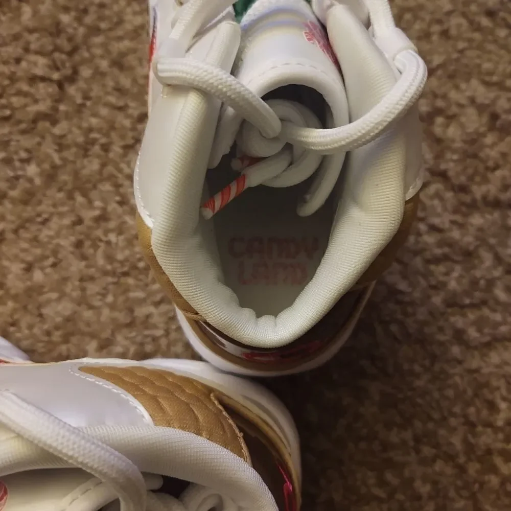 Reebok Question Candy Land Youth Size 3 NEW W TAGS